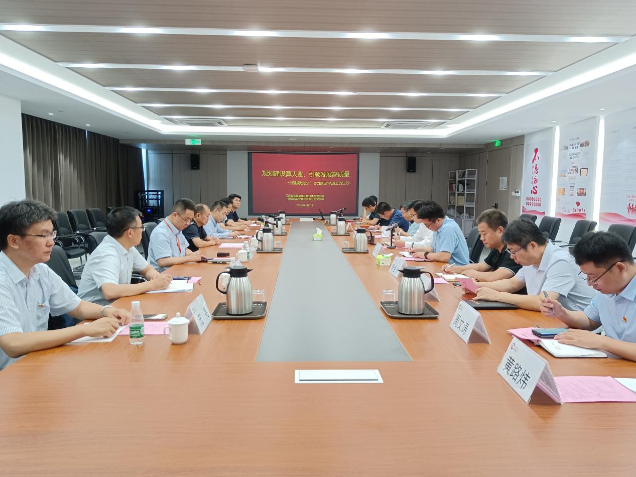 127ed44f781d9e619eb8bf7c263f721