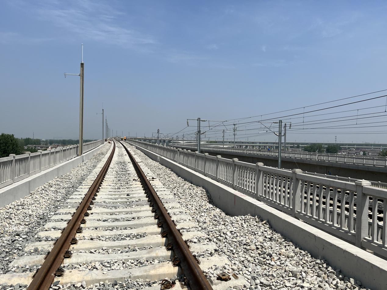 重点工程进行时铁路宁盐联络线全线实现无缝连接